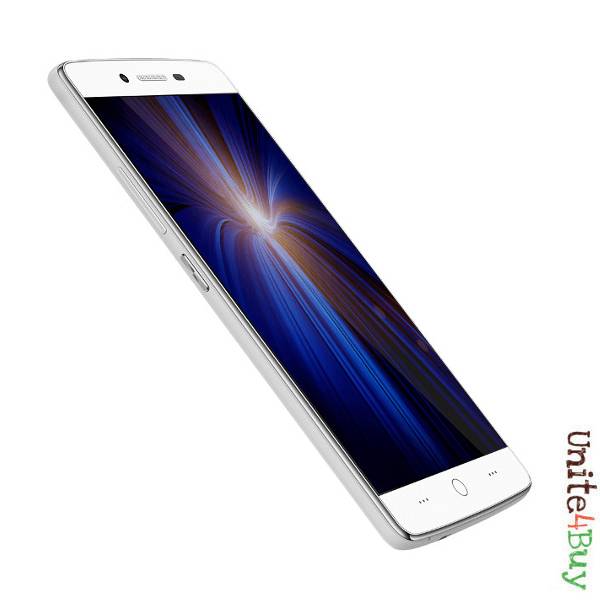 TCL Play 2 и Play 2C
